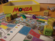 Load image into Gallery viewer, Shot of the box, the dice and the board